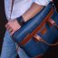 Modrá kožená taška na notebook Carlsbad