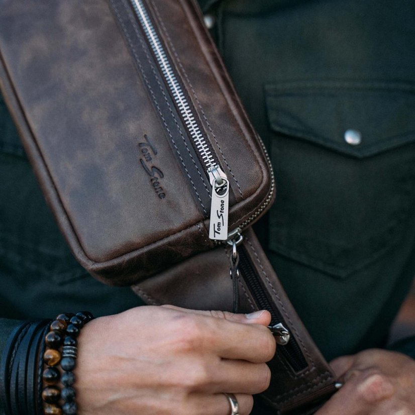 Ľadvinka z pravej kože Tom Stone TBR121