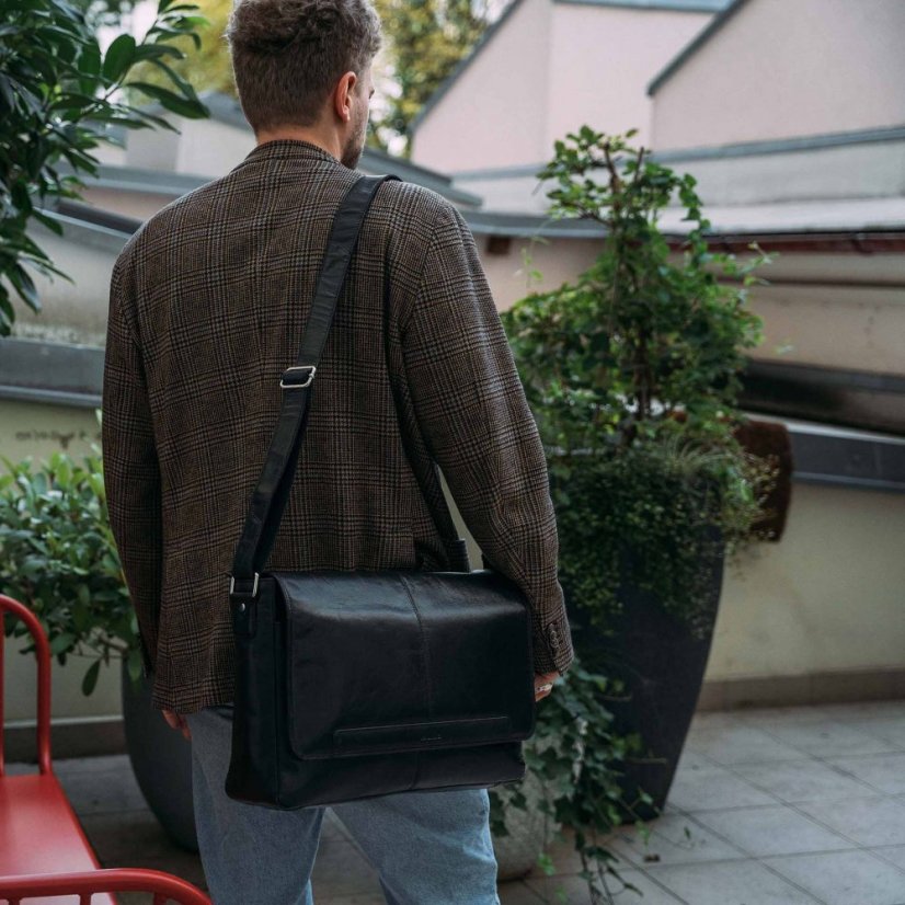Geantă mare Valmio Mount Black Laptop Bag