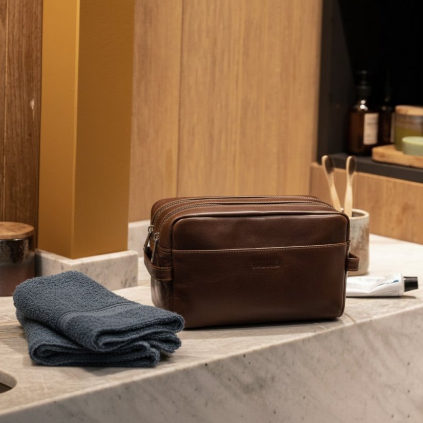 Hnědá kožená kosmetická taška Valmio Trip-1052