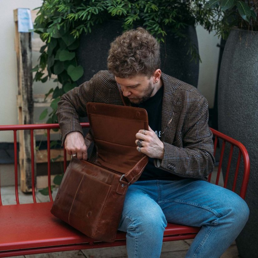 Velká taška na notebook Valmio Mount Tan