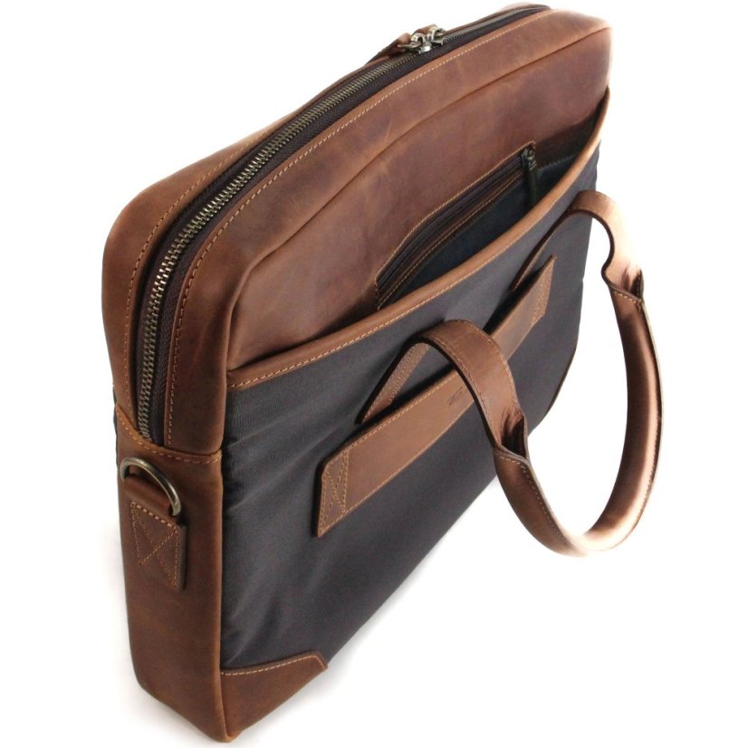 Tom Stone 7171 Canva