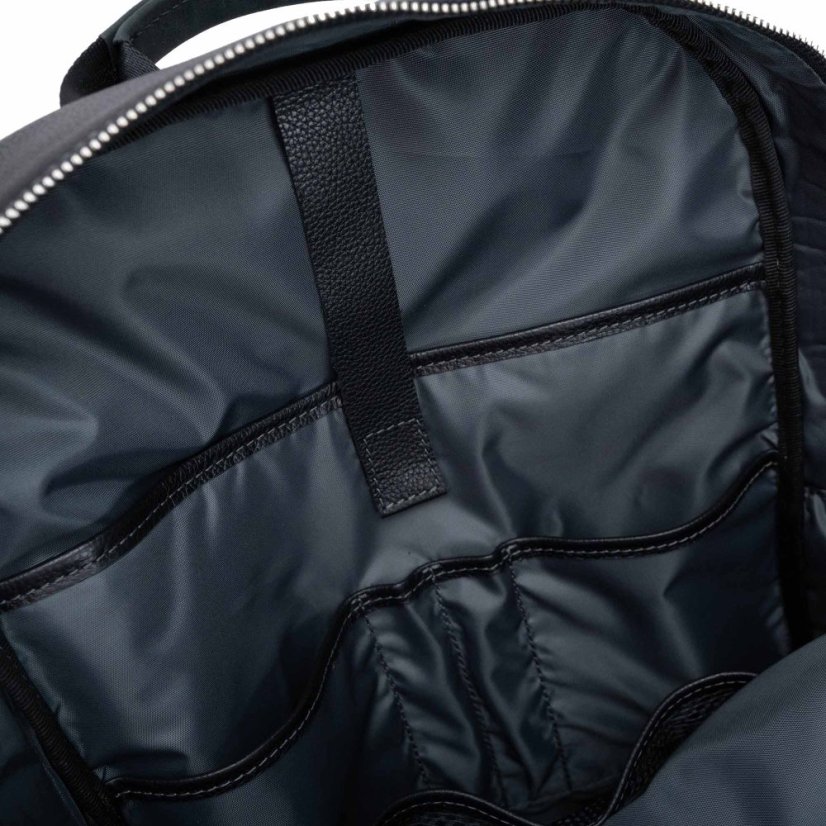 Rucsac negru din piele Valmio York 16L