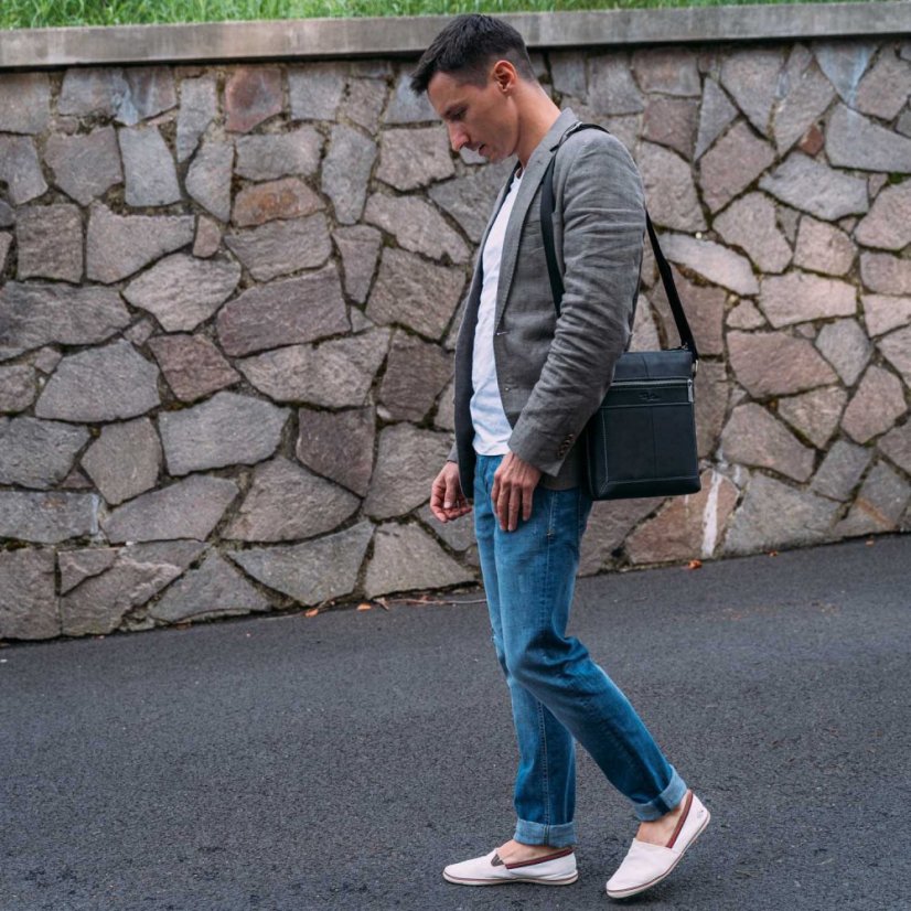Kožená taška přes rameno Forgy BL