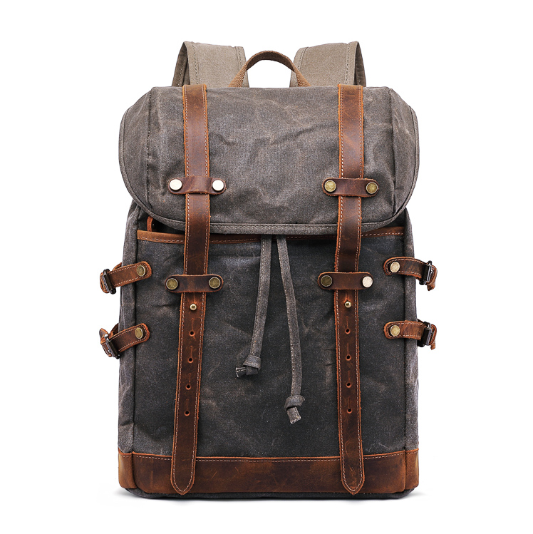 VALMIO Batoh outdoorový Skaut 2.0 Tmavě zelený Zelená Objem
18L